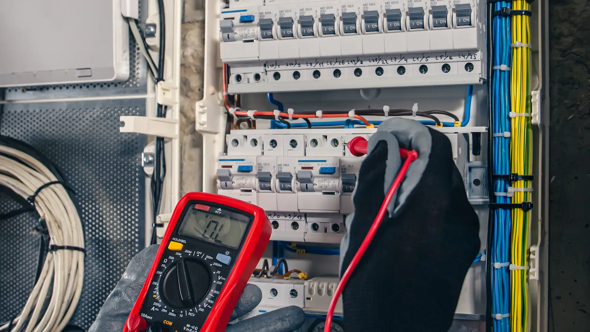 Когда нужен Boletín Eléctrico (CIE)?